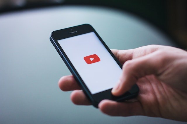 The Ultimate Guide to Viral Videos: How to Create Content That Goes Viral