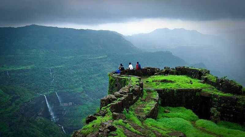 50 Best Tourist Places to Visit in Maharashtra